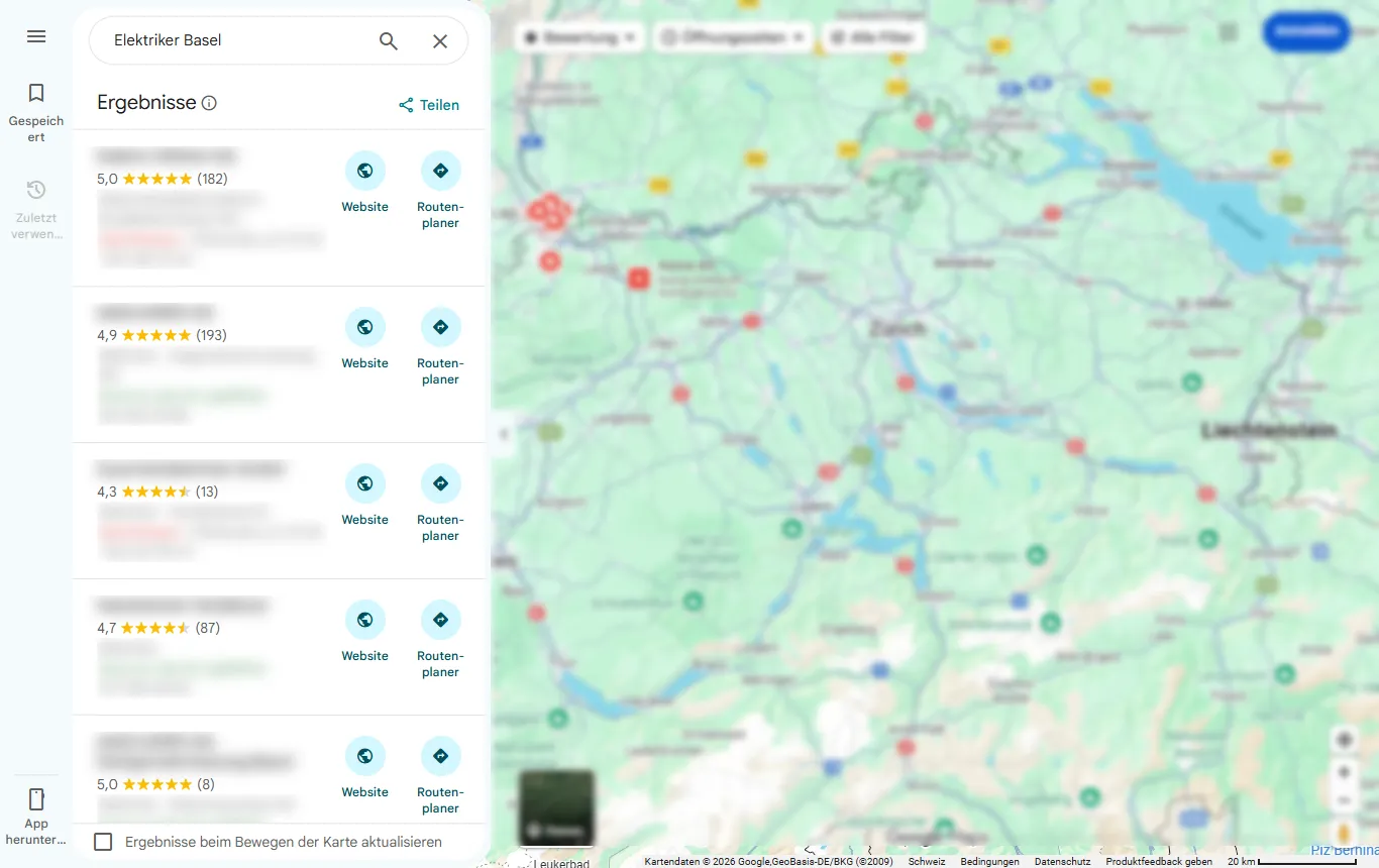 Echte Google-Maps-Suche nach «Elektriker Basel»: Trefferliste links, Karte rechts, alle Firmennamen unkenntlich gemacht